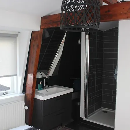 Achterhuis Slapen En Eten בית נופש