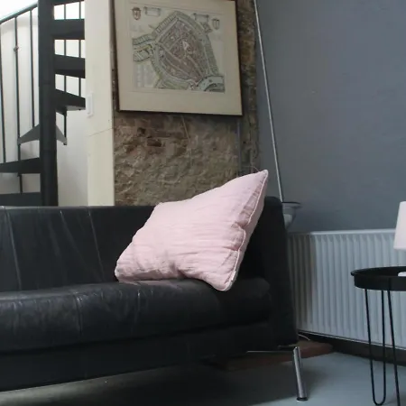 Achterhuis Slapen En Eten 度假居