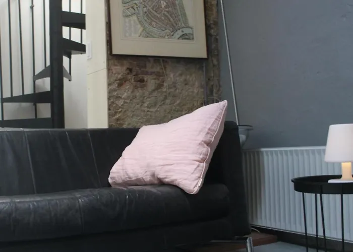 Achterhuis Slapen En Eten Tatil Evi